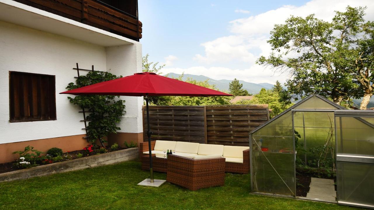80 M2 Haushaelfte, 3 Zimmer, Parkplaetze, Bis 6 Pers Διαμέρισμα Wängle Εξωτερικό φωτογραφία